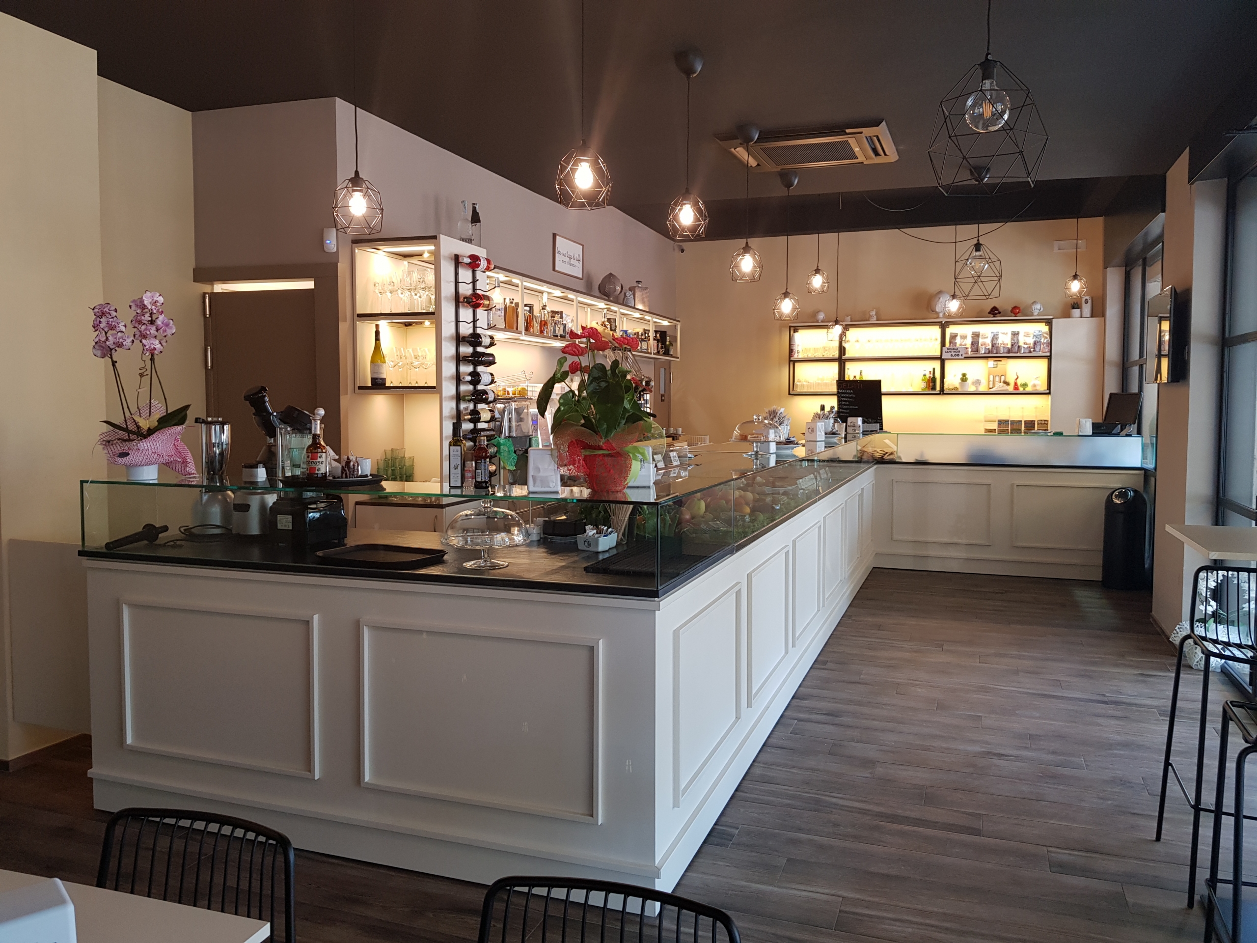 CAFE NOIR - OSTUNI (BR) (1)