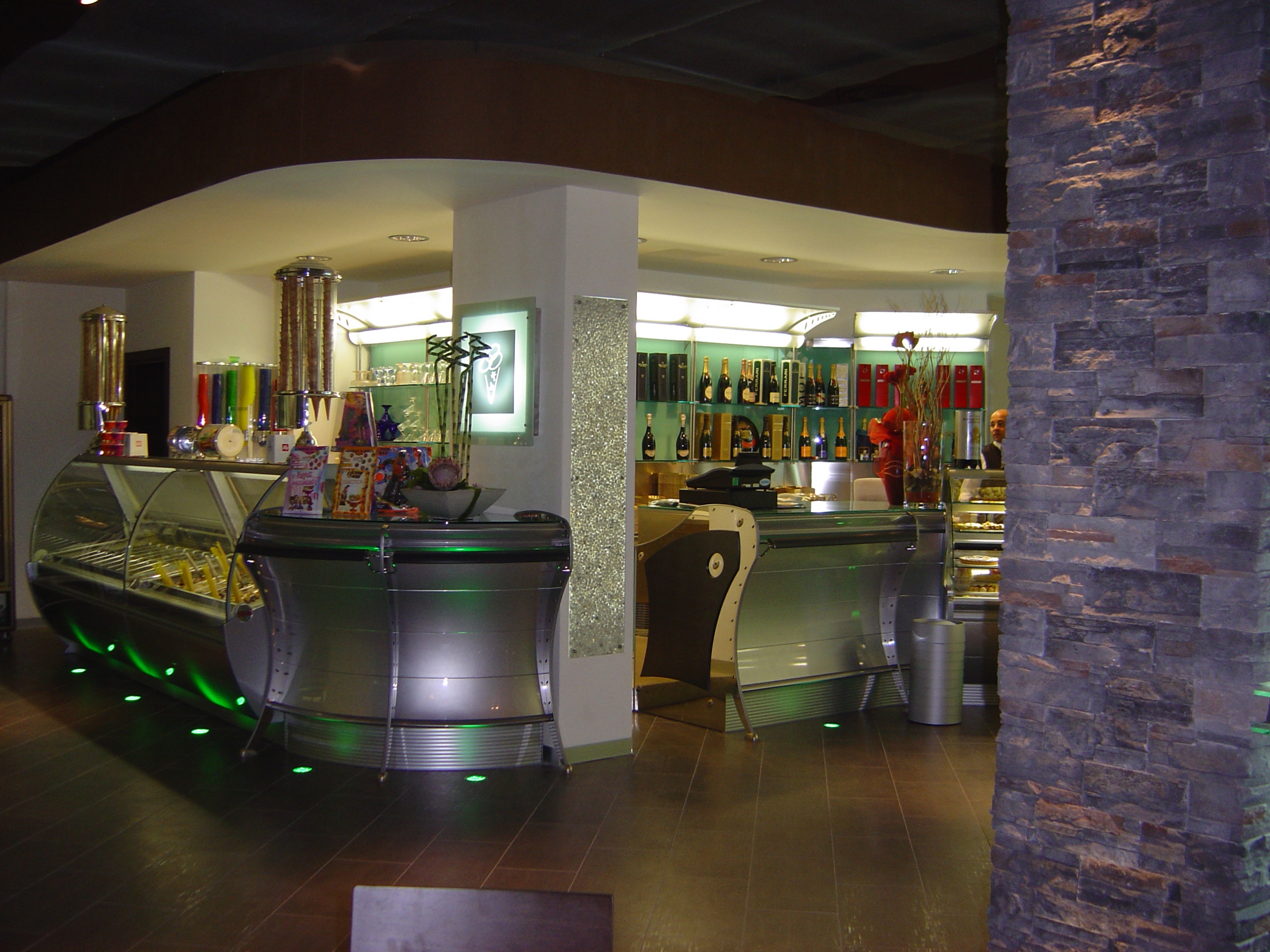 CAFFE' ROMA 2000 - MONOPOLI (BA)  (8)