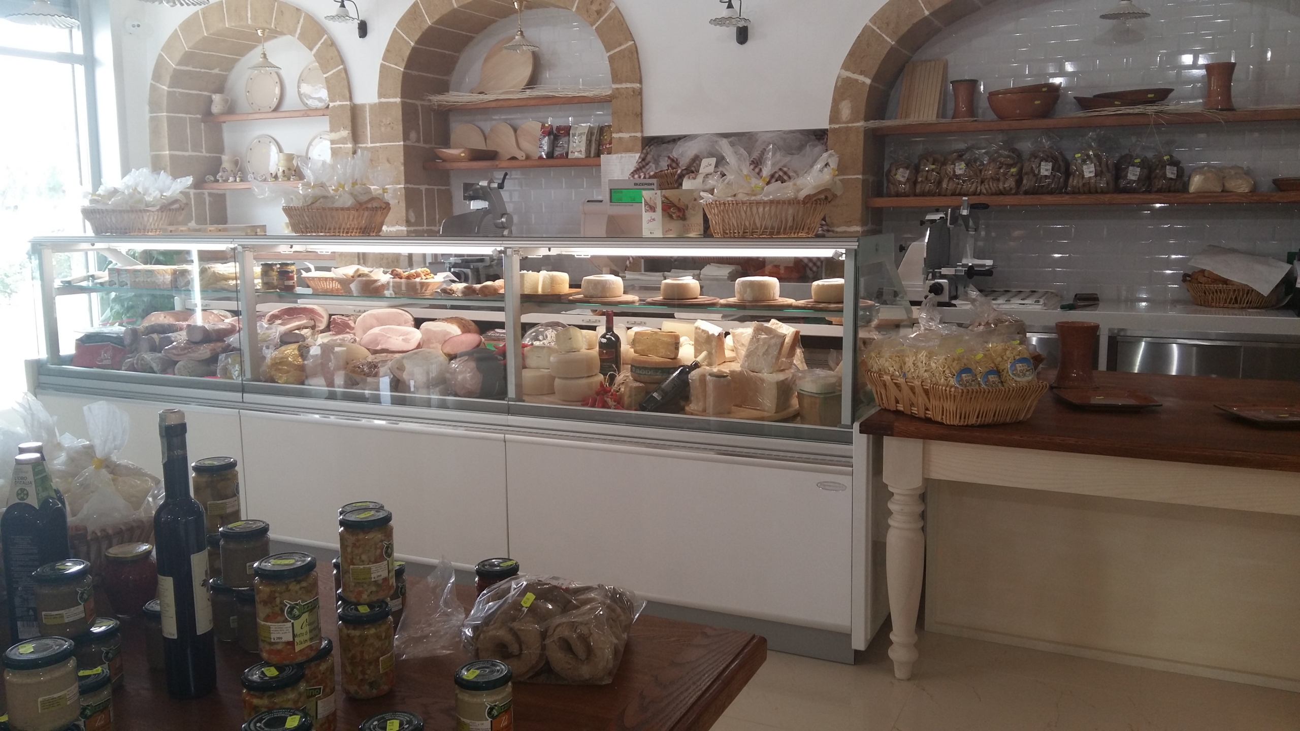 CASEIFICIO LA GRAZIA - GALATONE (LE)  (5)