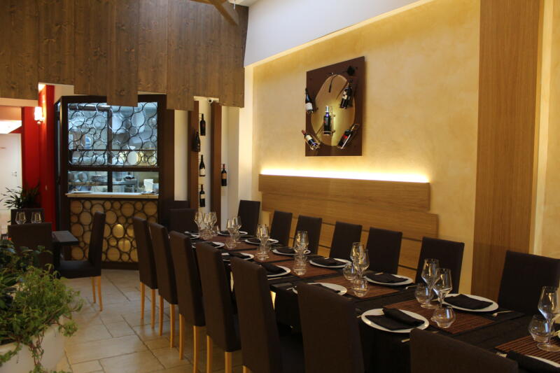 RISTORANTE 32 SEDIE - PALESE  (2)