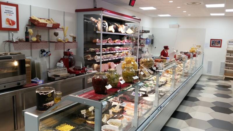 SUPERMERCATO NUMERI PRIMI - BRINDISI (4)